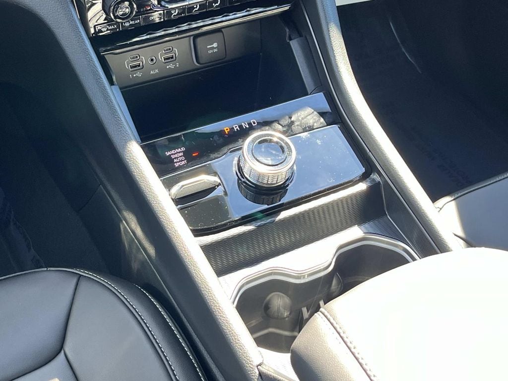 2025 Jeep Grand Cherokee Limited - Photo 14