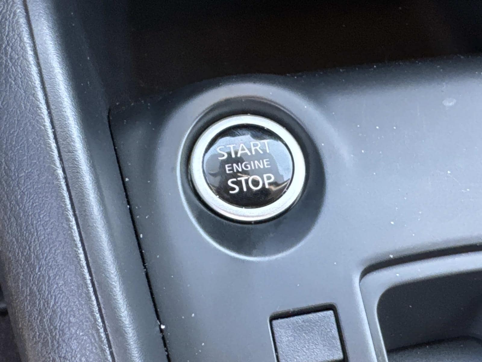 2025 Nissan KICKS PLAY Base - Photo 36