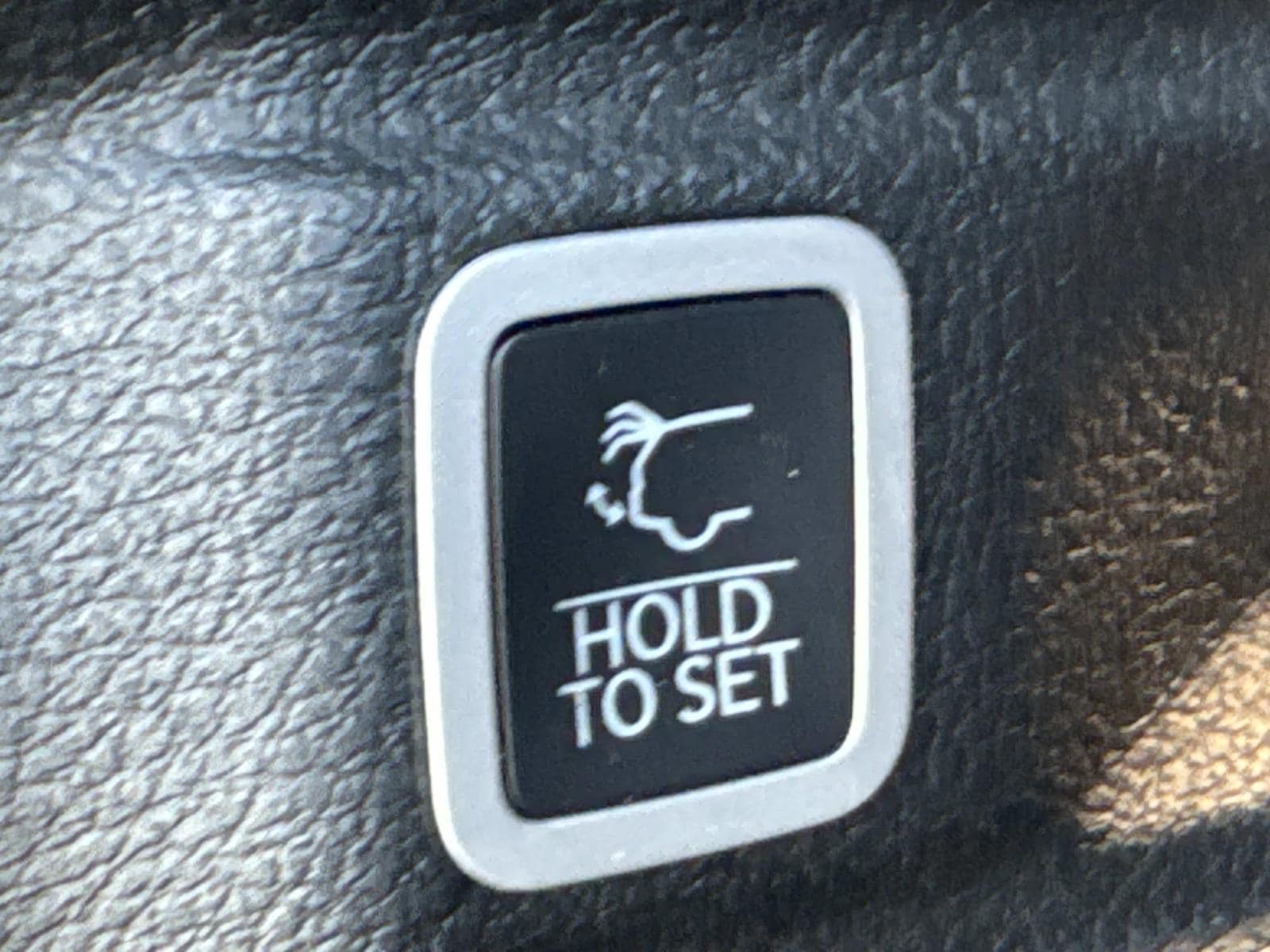 2024 Jeep Grand Cherokee L Altitude - Photo 13