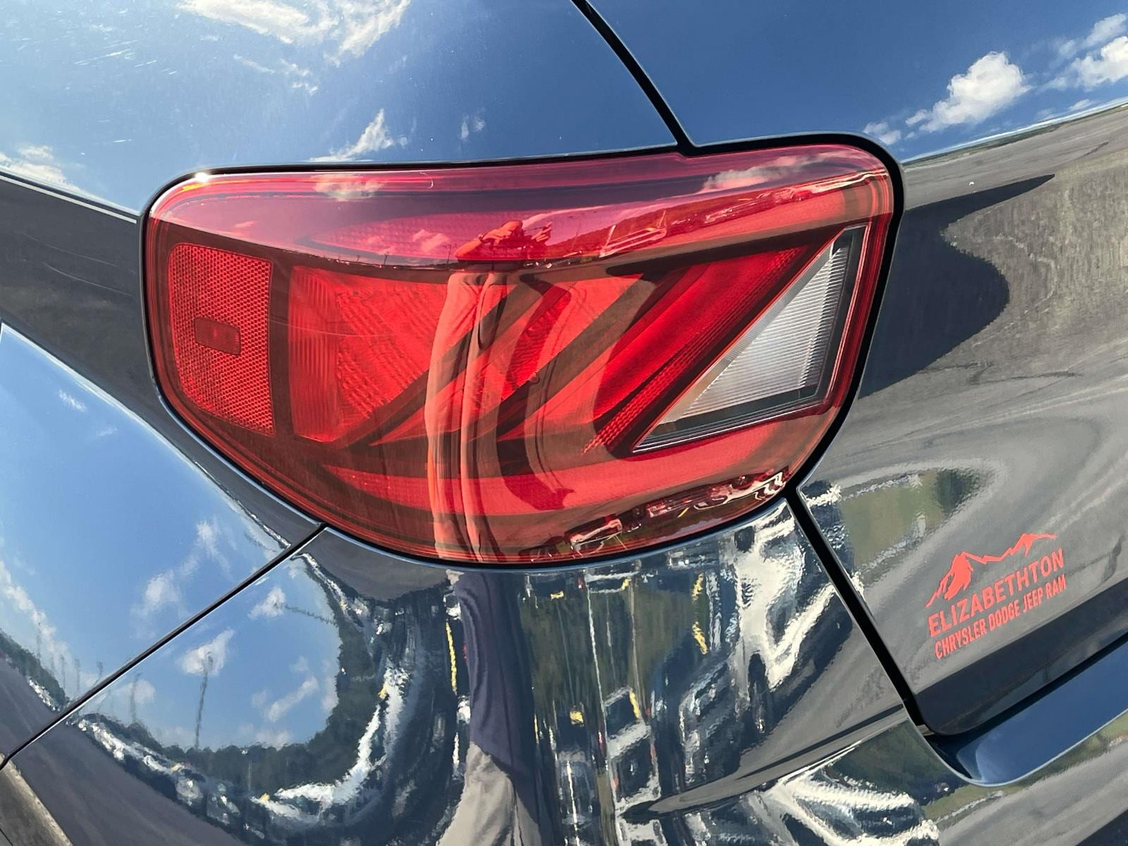 2022 Hyundai Venue Limited - Photo 10