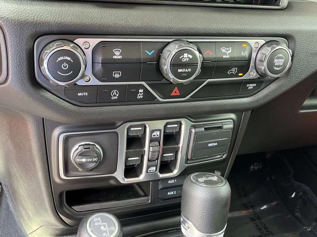 2025 Jeep Wrangler 4-Door Sport S - Photo 25