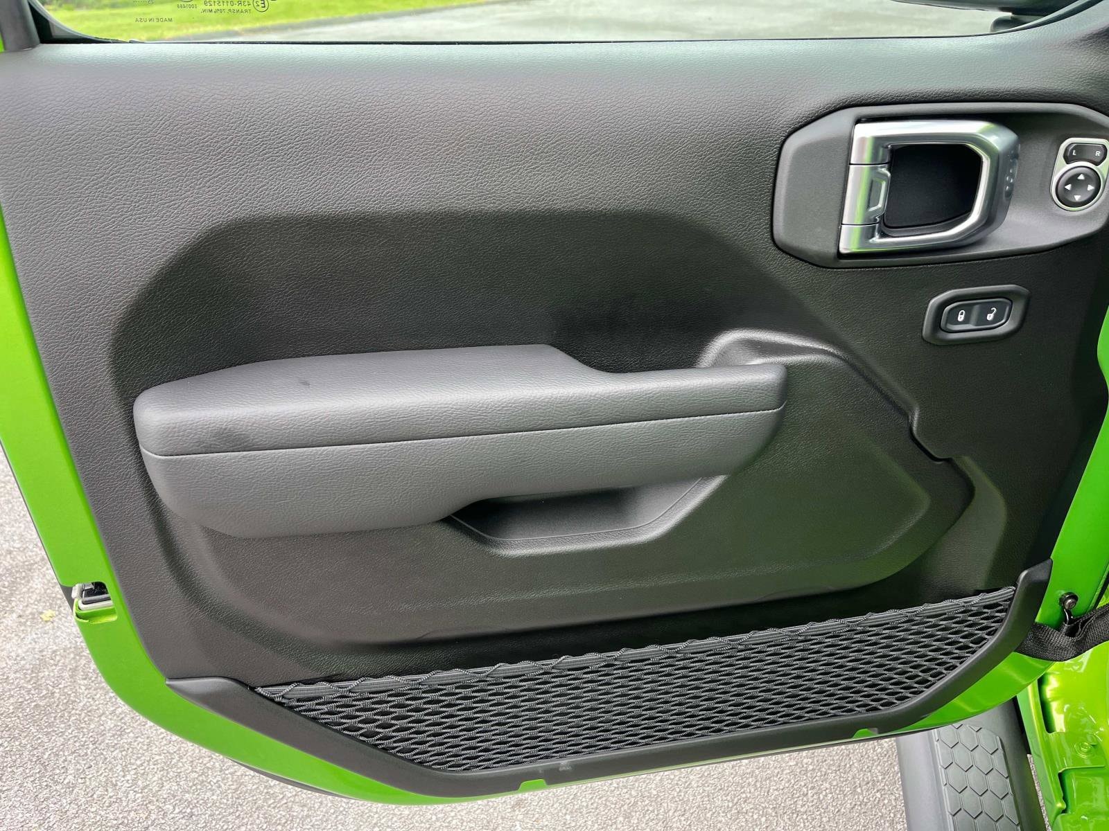 2025 Jeep Wrangler 4-Door Sport S - Photo 20