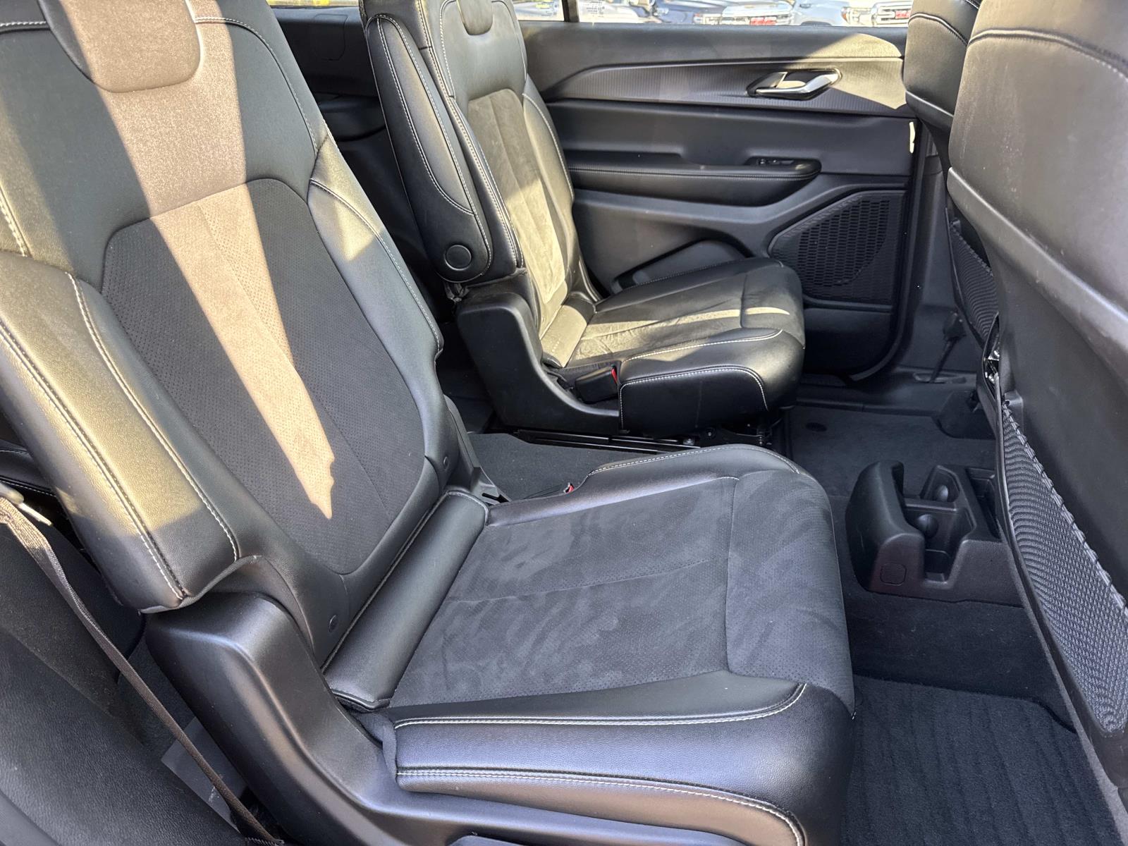 2024 Jeep Grand Cherokee L Altitude - Photo 25