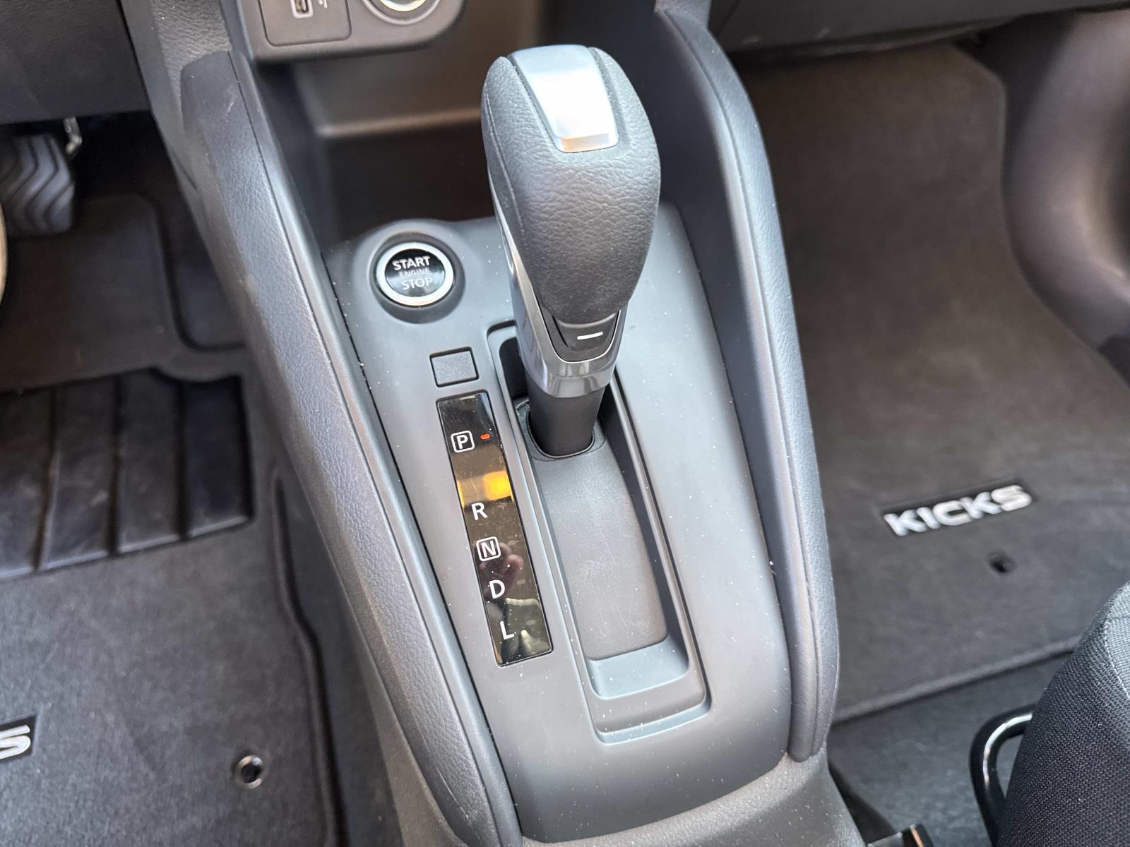 2025 Nissan KICKS PLAY Base - Photo 37