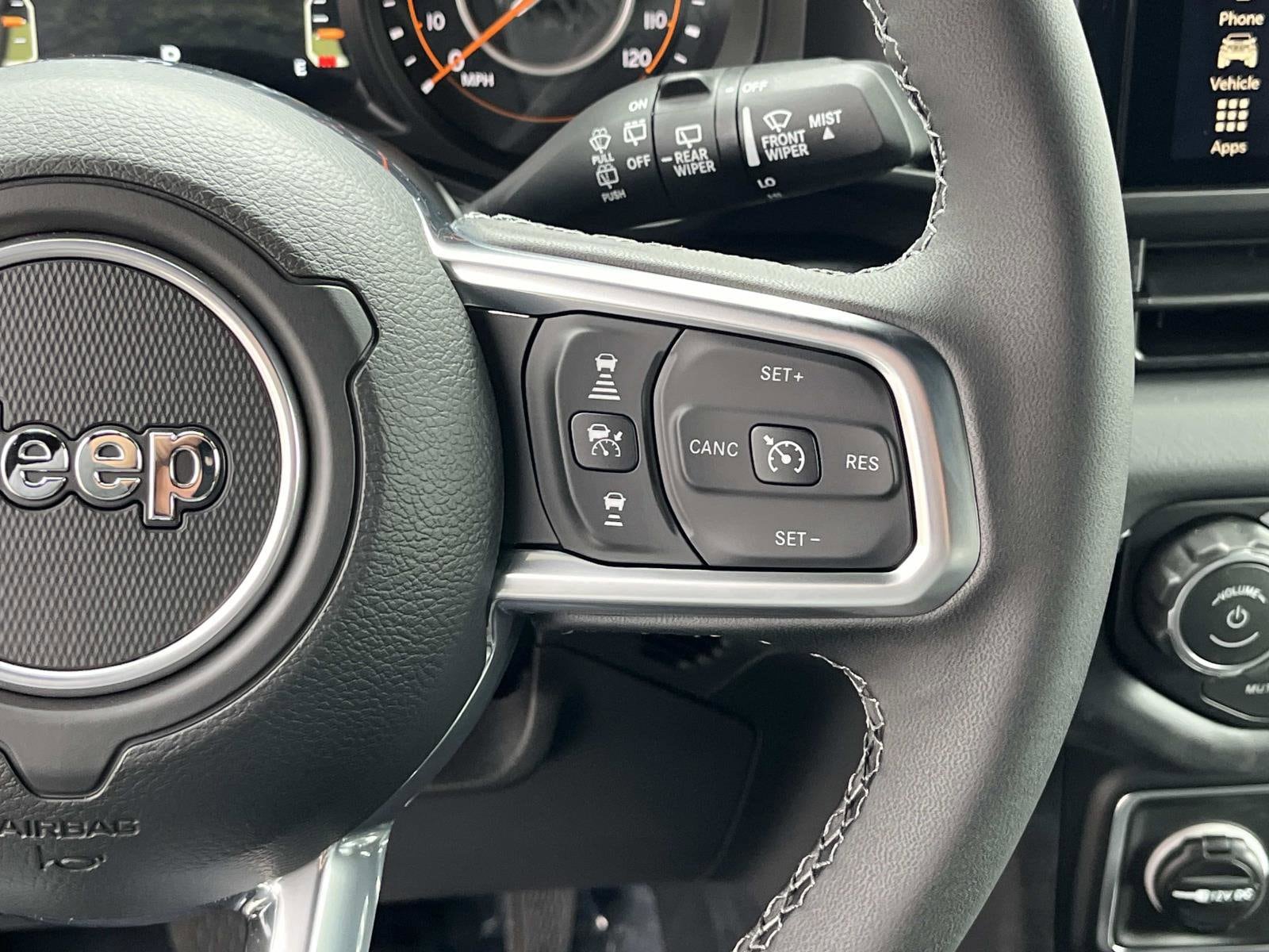 2026 Jeep Wrangler 4-Door Sahara - Photo 22