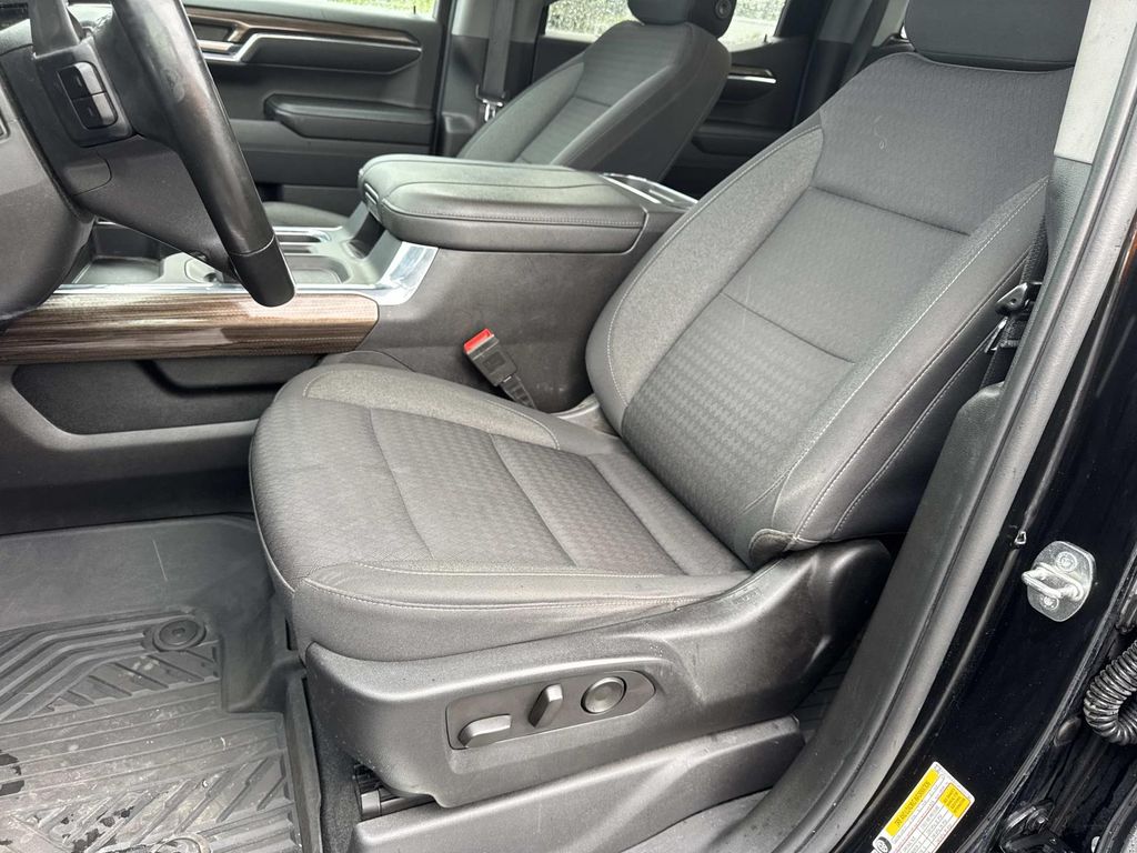 2023 Chevrolet Silverado 1500 RST - Photo 29