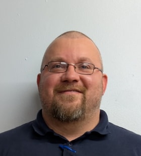 Staff member Frankie Morris from ID_cb5858