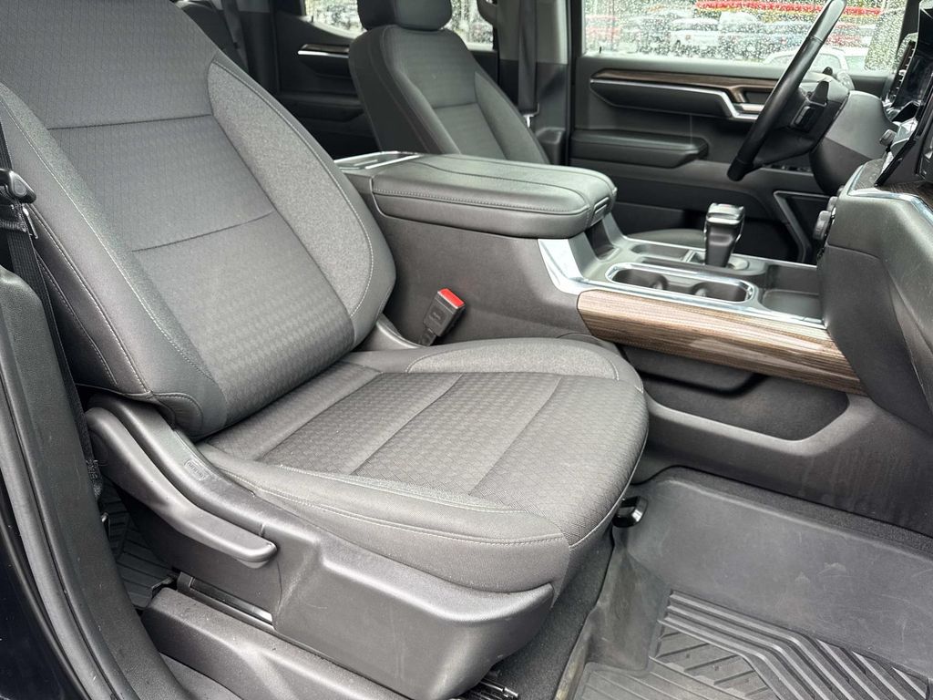 2023 Chevrolet Silverado 1500 RST - Photo 26