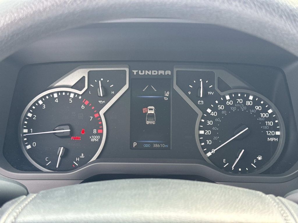 2024 Toyota Tundra SR5 - Photo 39