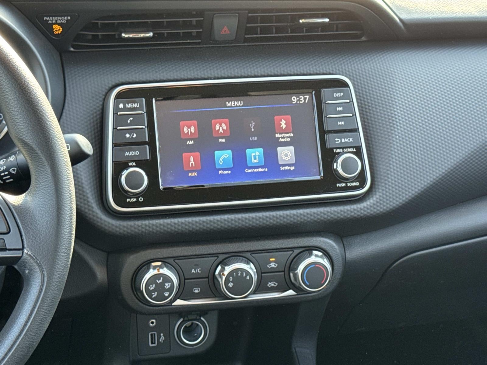 2025 Nissan KICKS PLAY Base - Photo 15