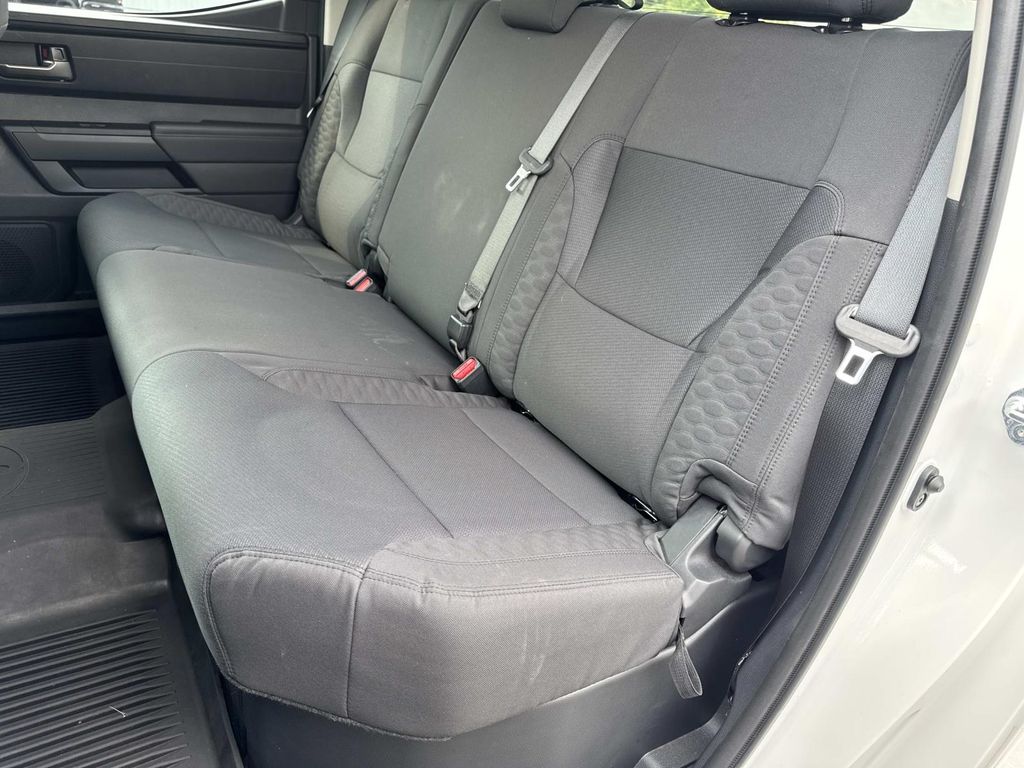 2024 Toyota Tundra SR5 - Photo 20