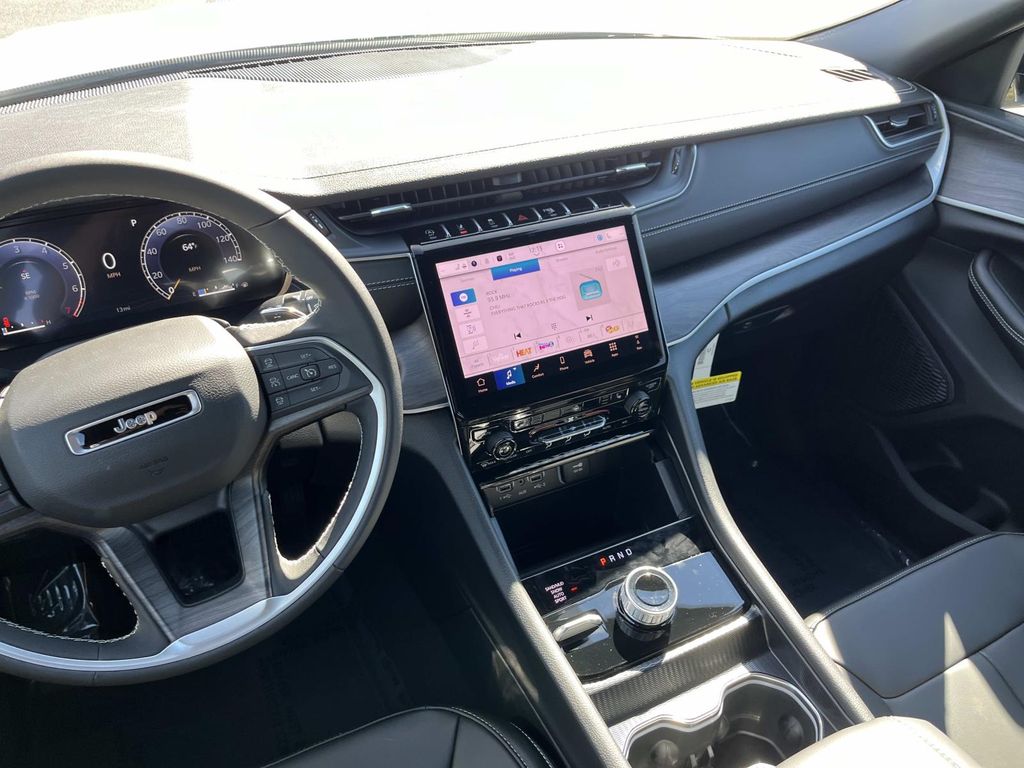 2025 Jeep Grand Cherokee Limited - Photo 13