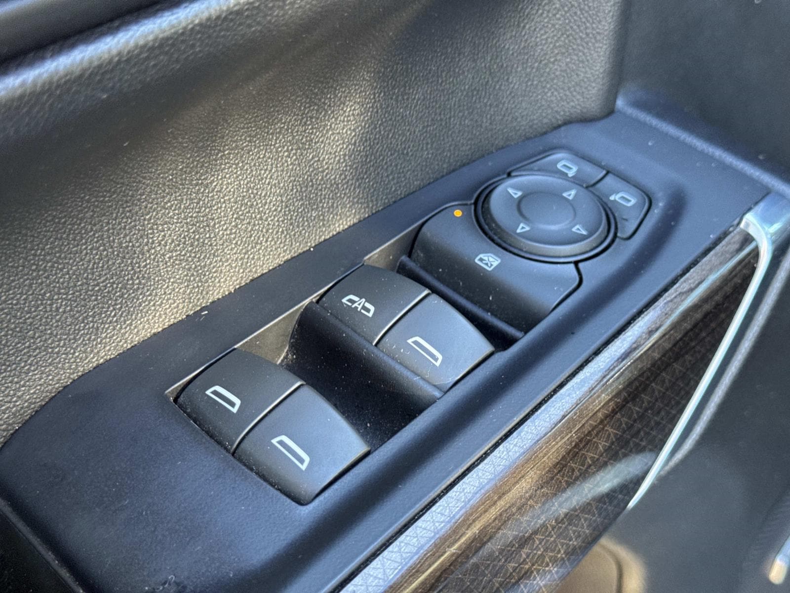 2019 Chevrolet Silverado 1500 RST - Photo 27