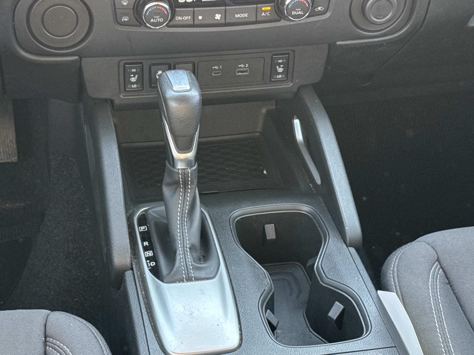 2024 Nissan Frontier SV - Photo 16