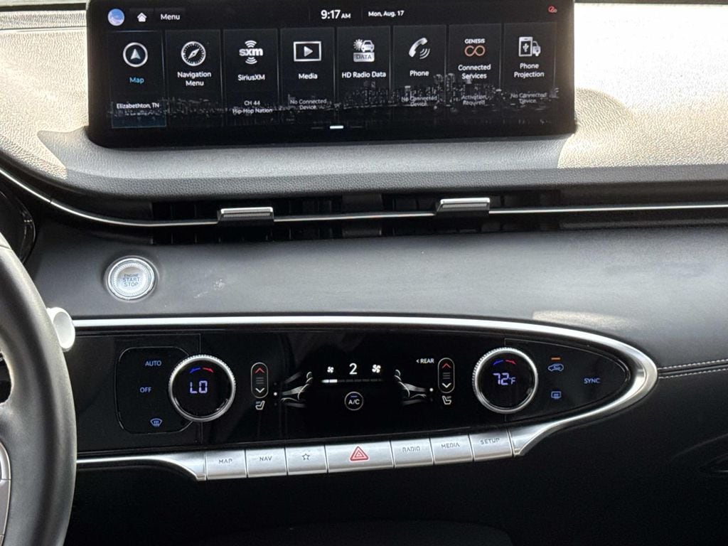 2025 GENESIS GV70 Standard - Photo 16