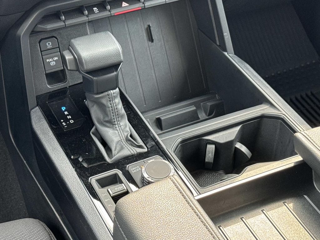 2024 Toyota Tundra SR5 - Photo 16