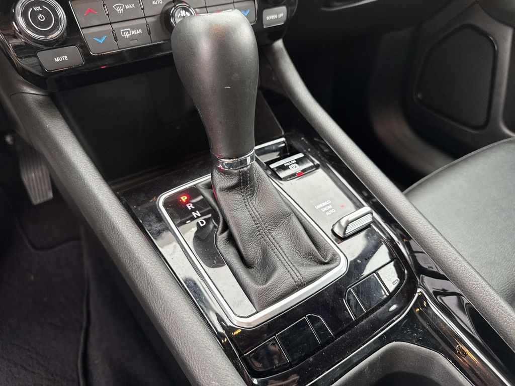 2025 Jeep Compass Limited - Photo 38