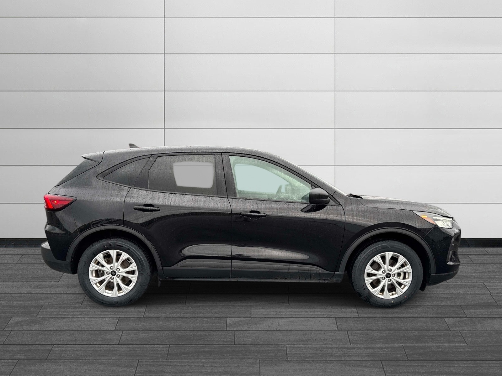 2025 Ford Escape Active - Photo 2