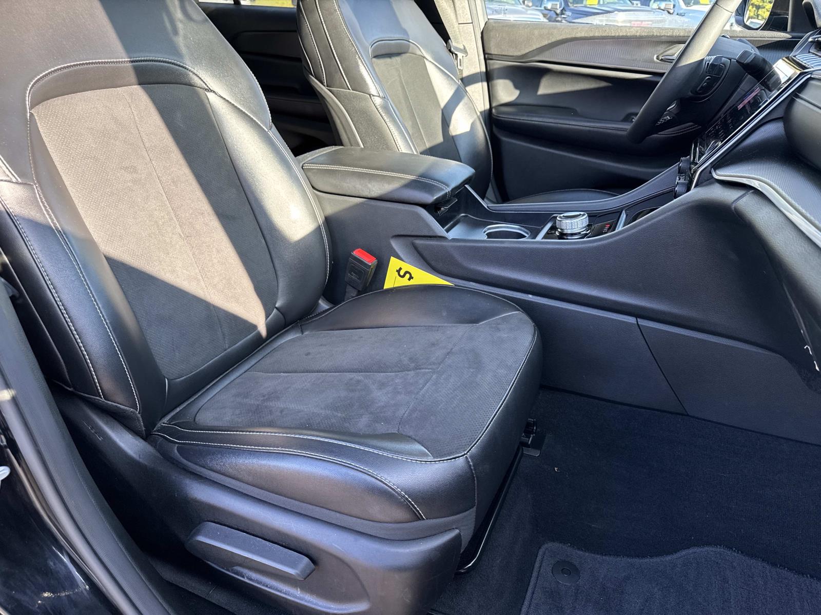 2024 Jeep Grand Cherokee L Altitude - Photo 28