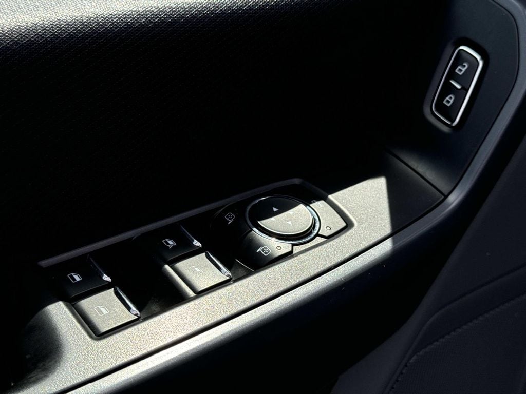 2023 Ford F-150 XL - Photo 27