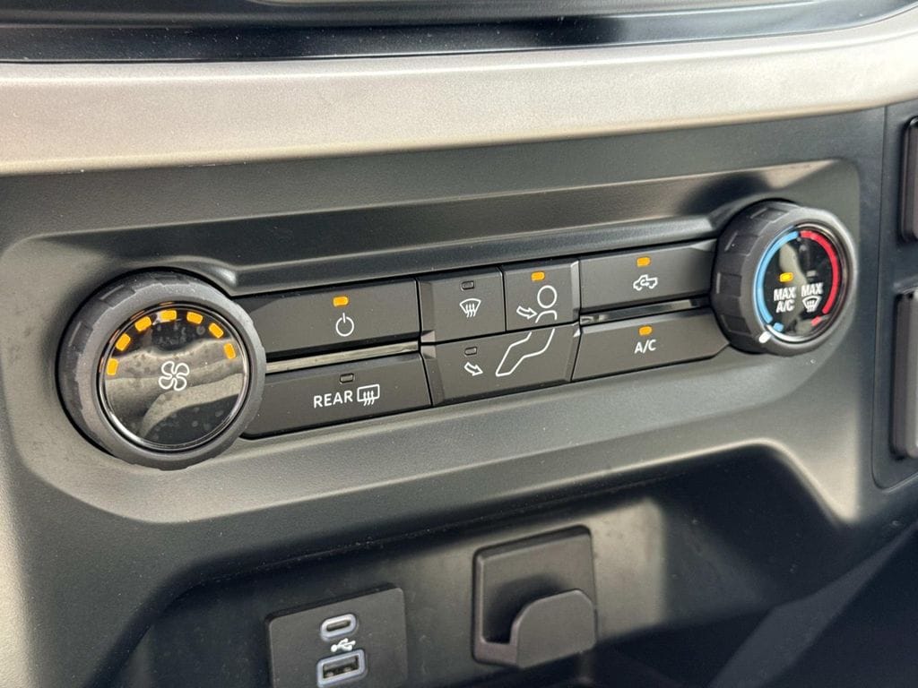 2023 Ford F-150 XL - Photo 35