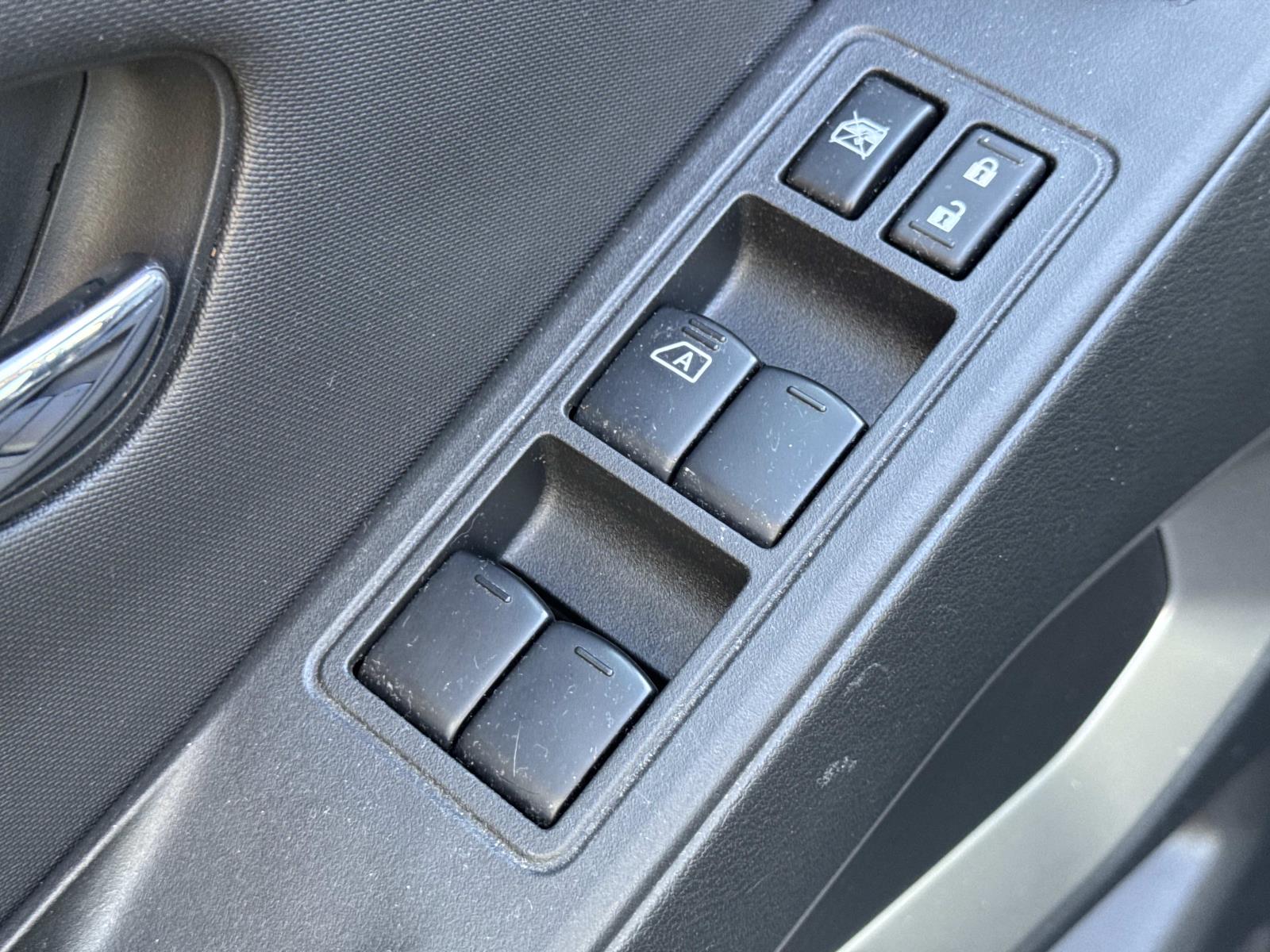 2024 Nissan Frontier SV - Photo 27
