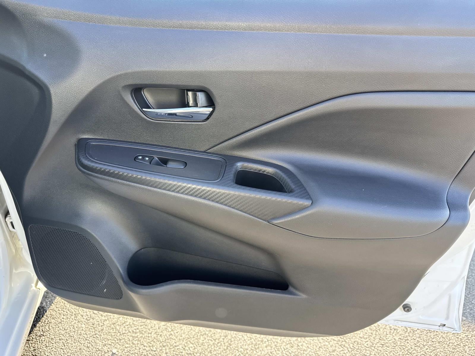 2024 Nissan Versa Sedan SV - Photo 23