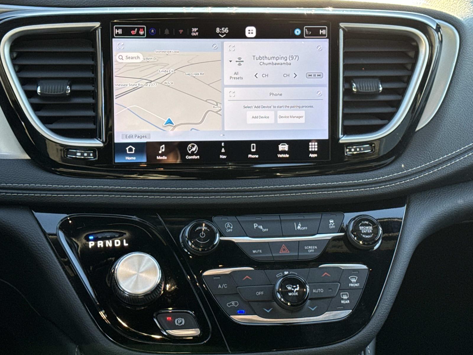 2026 Chrysler Pacifica Limited - Photo 16