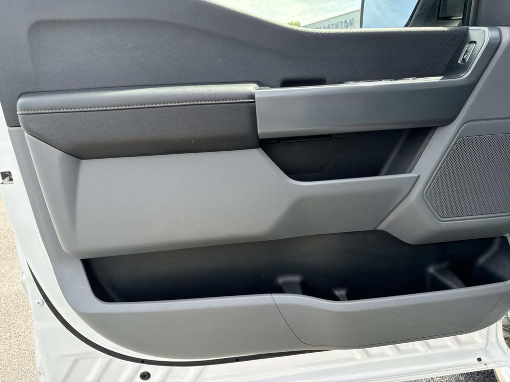 2023 Ford F-150 XL - Photo 26