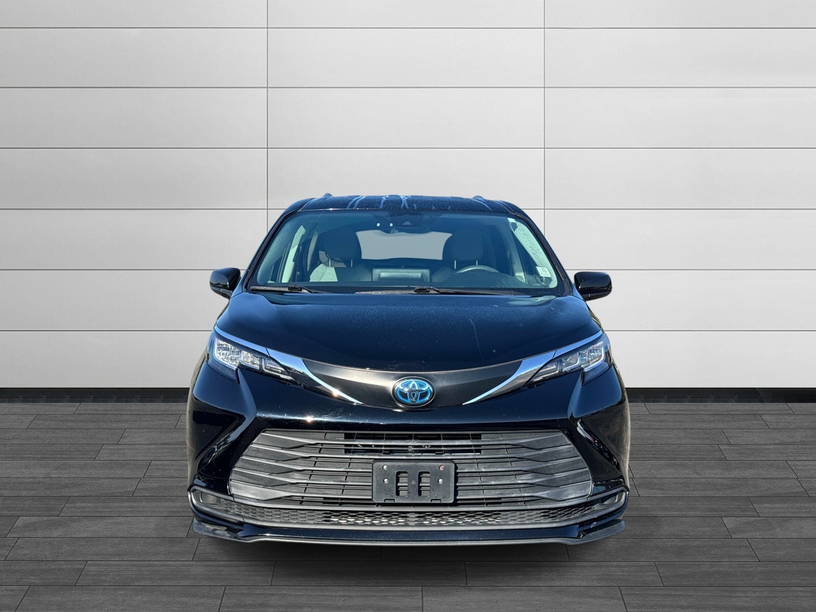 2021 Toyota Sienna LE - Photo 8