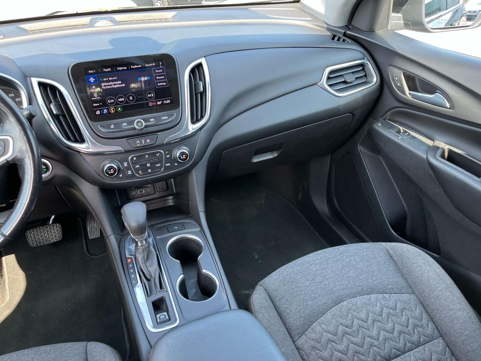2022 Chevrolet Equinox LT - Photo 13