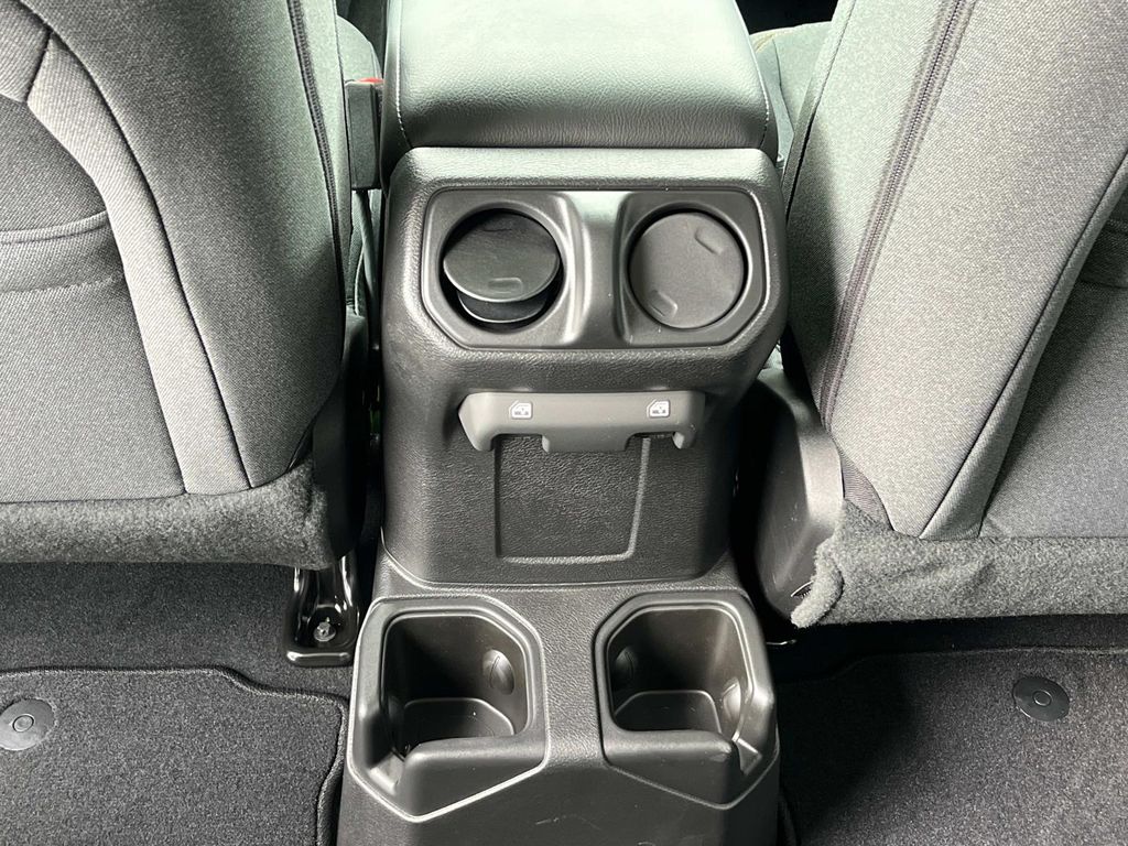 2025 Jeep Wrangler 4-Door Sport S - Photo 16