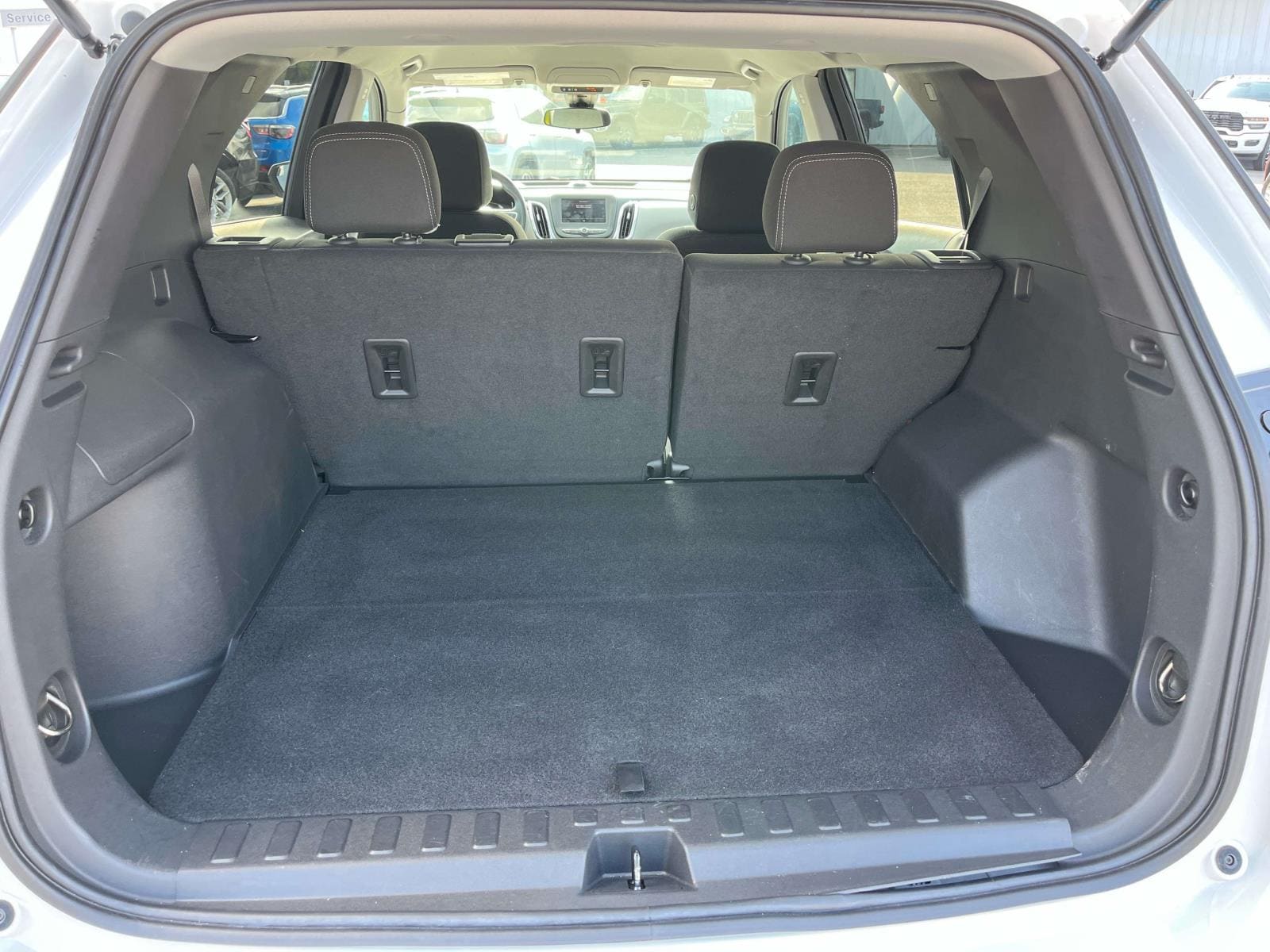 2023 Chevrolet Equinox LS - Photo 20