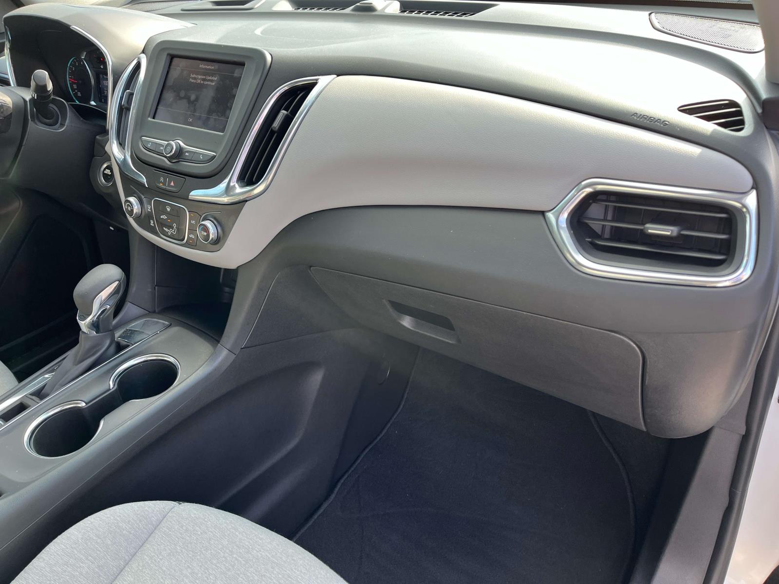 2023 Chevrolet Equinox LS - Photo 24
