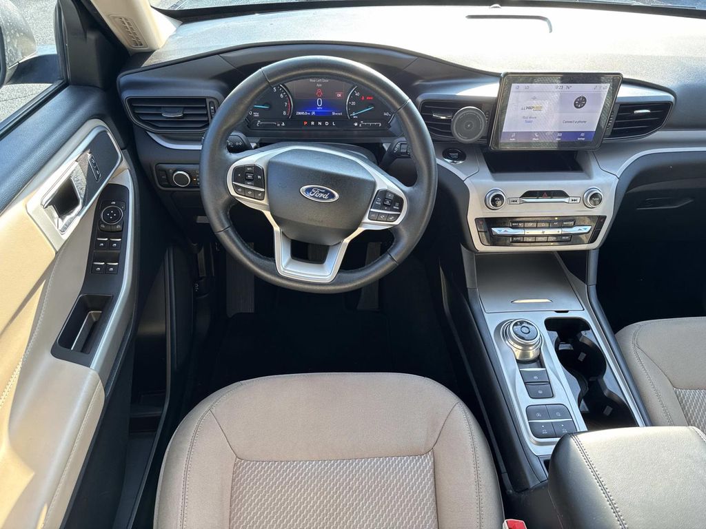 2024 Ford Explorer XLT - Photo 14