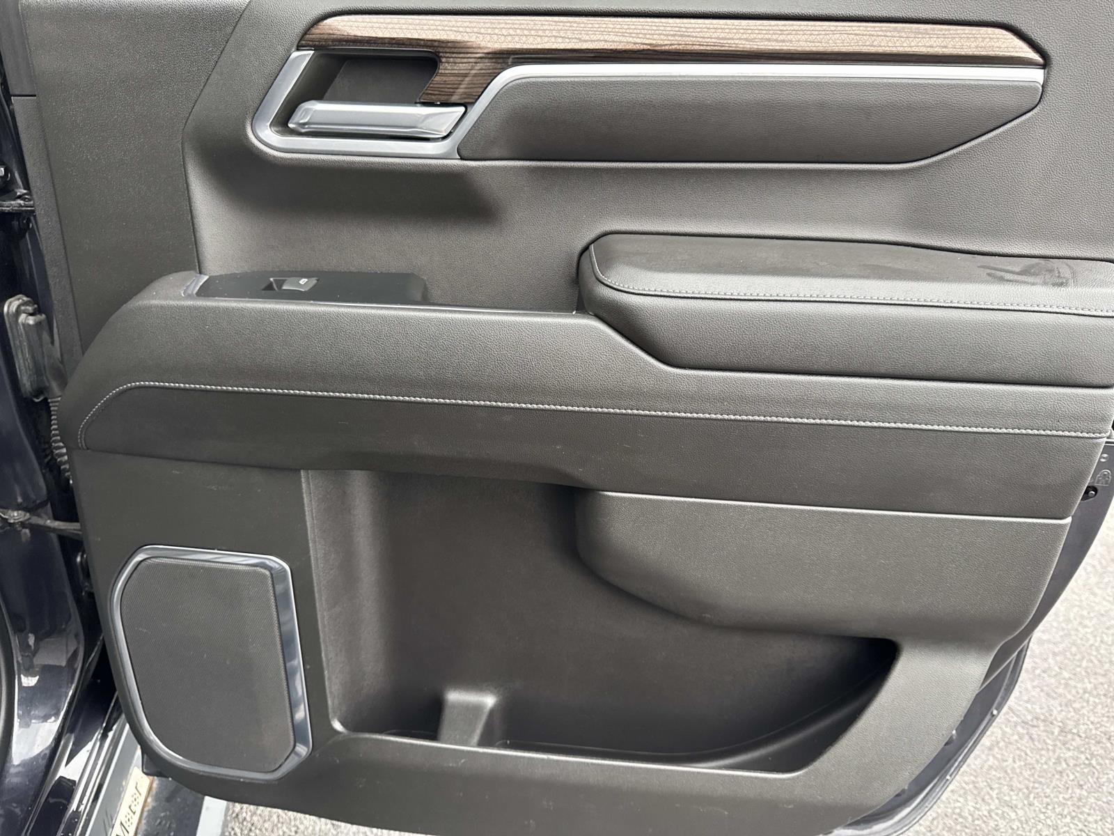 2022 Chevrolet Silverado 1500 RST - Photo 22