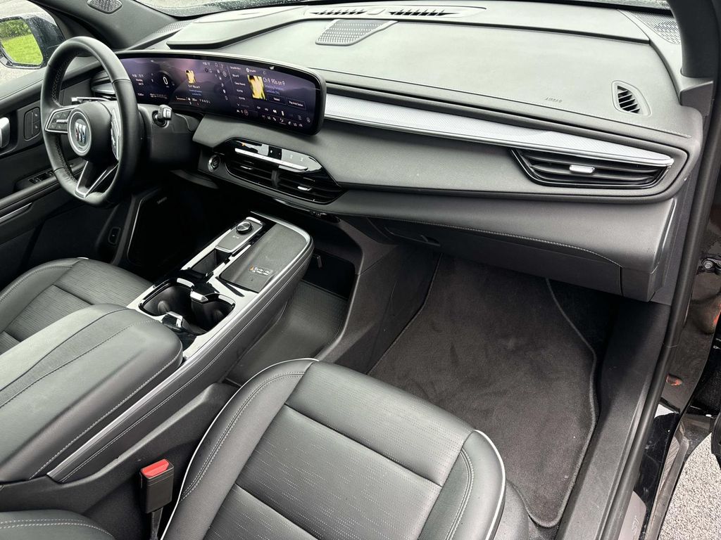 2026 Buick Enclave Sport Touring - Photo 28