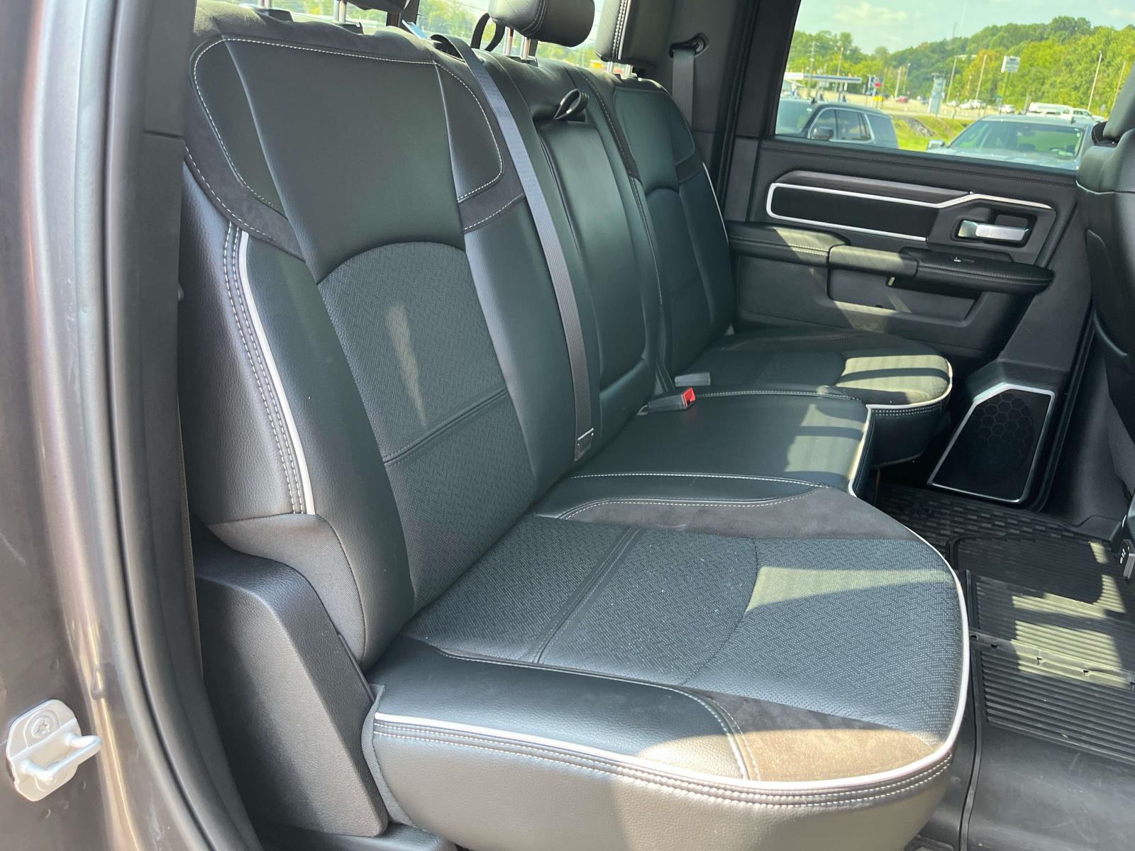 2025 RAM Ram 2500 Pickup Laramie - Photo 23