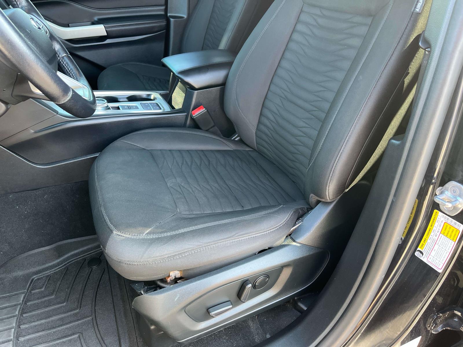 2021 Ford Explorer XLT - Photo 30
