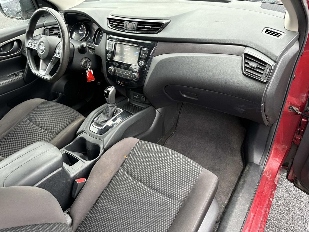 2020 Nissan Rogue Sport S - Photo 23