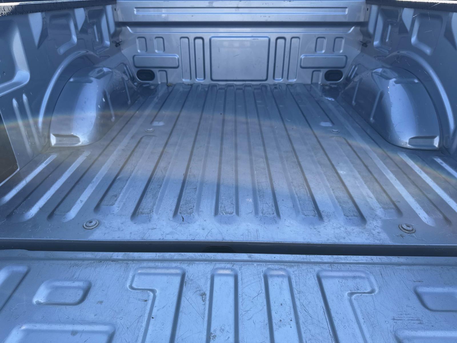 2025 Ford F-150 XLT - Photo 12
