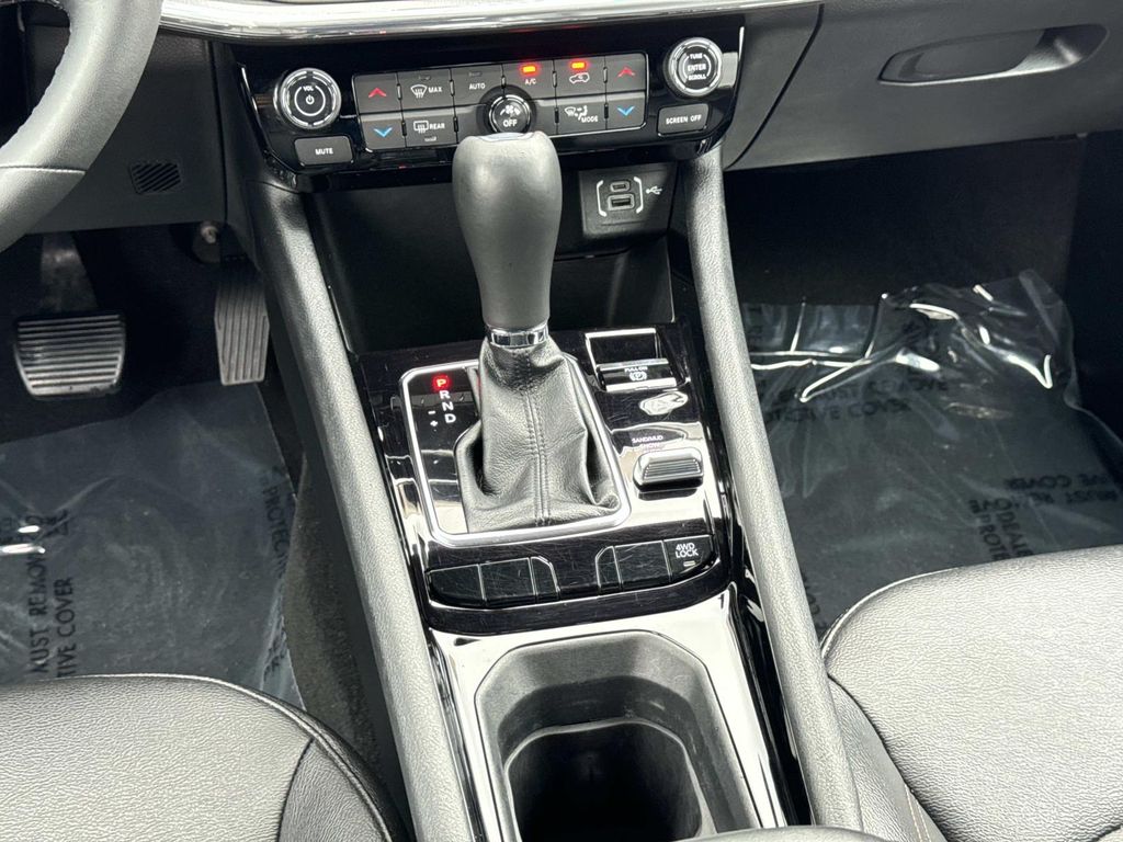 2024 Jeep Compass Limited - Photo 17