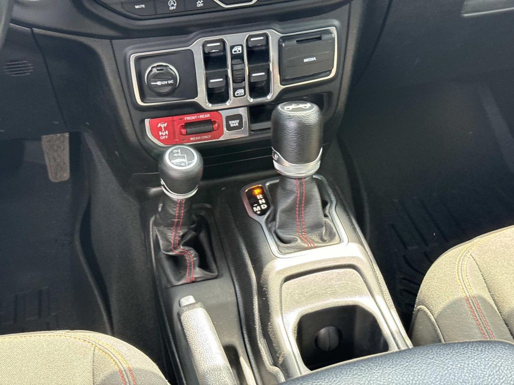 2020 Jeep Wrangler Unlimited Rubicon - Photo 17