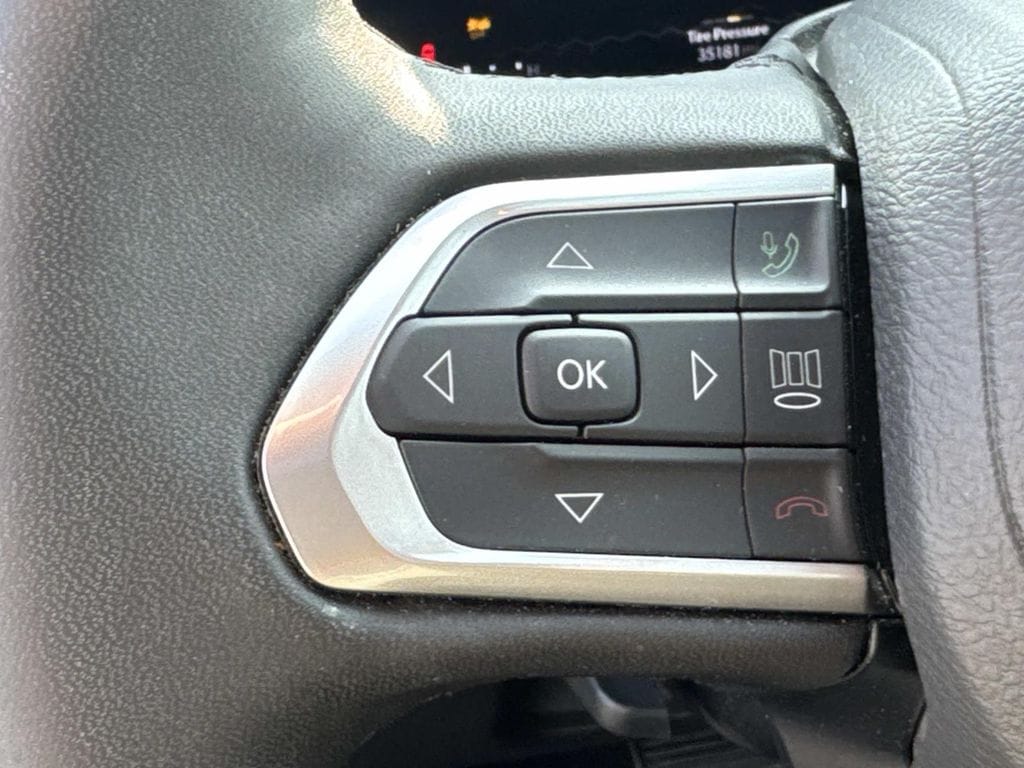 2025 Jeep Compass Limited - Photo 36