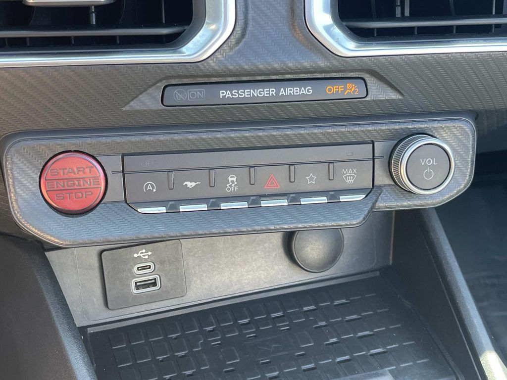 2024 Ford Mustang EcoBoost Premium - Photo 26