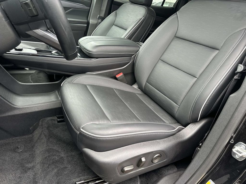 2026 Buick Enclave Sport Touring - Photo 33