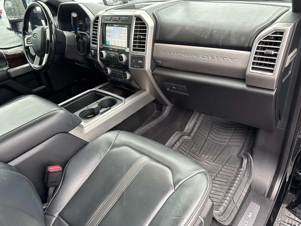 2017 Ford F-350 Super Duty Platinum - Photo 24