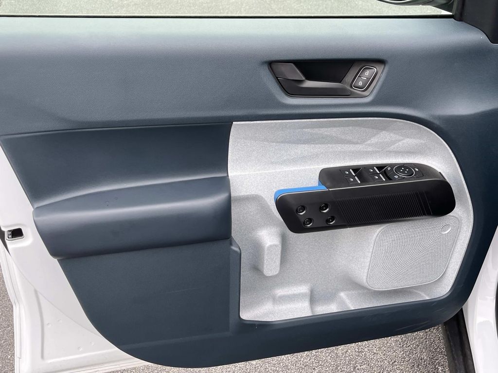2025 Ford Maverick XLT - Photo 18