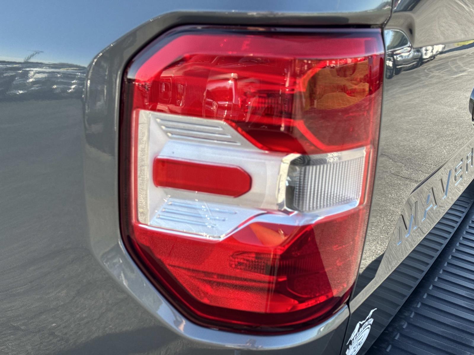 2026 Ford Maverick XL - Photo 10