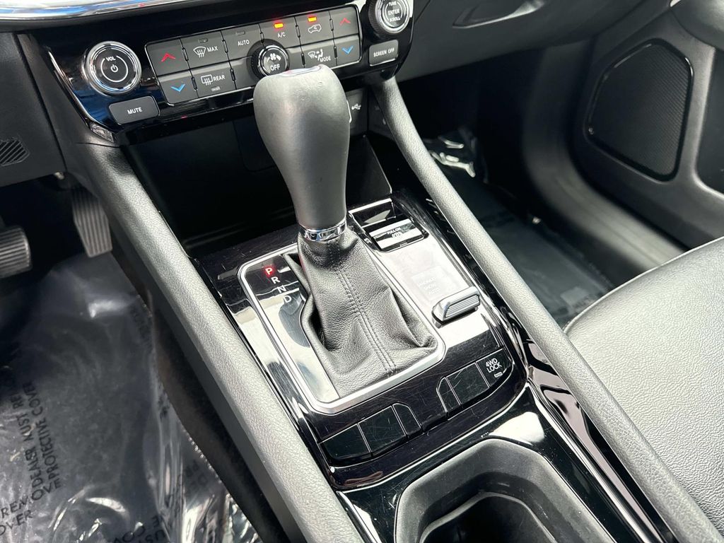 2024 Jeep Compass Limited - Photo 40